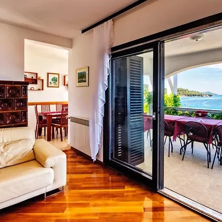 Malinina Villa *