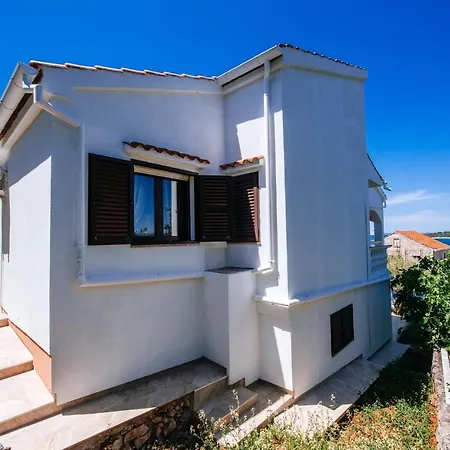 Villa Malinina Mali Iž