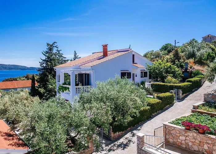 Malinina Villa *